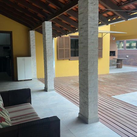 Linda Casa Com Piscina Em Bombinhas, Espaco Inteiro Zewnętrze zdjęcie
