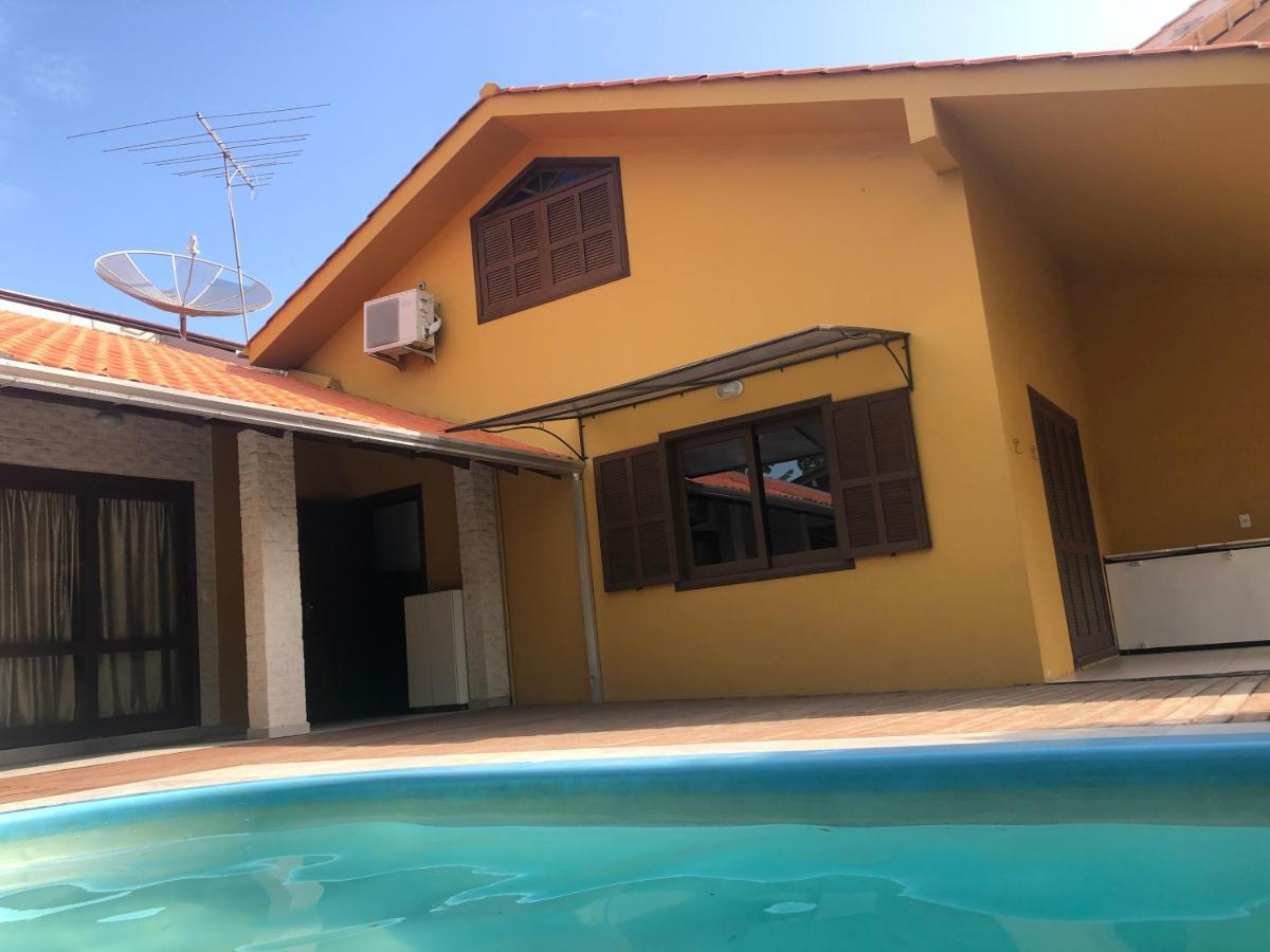 Linda Casa Com Piscina Em Bombinhas, Espaco Inteiro Zewnętrze zdjęcie