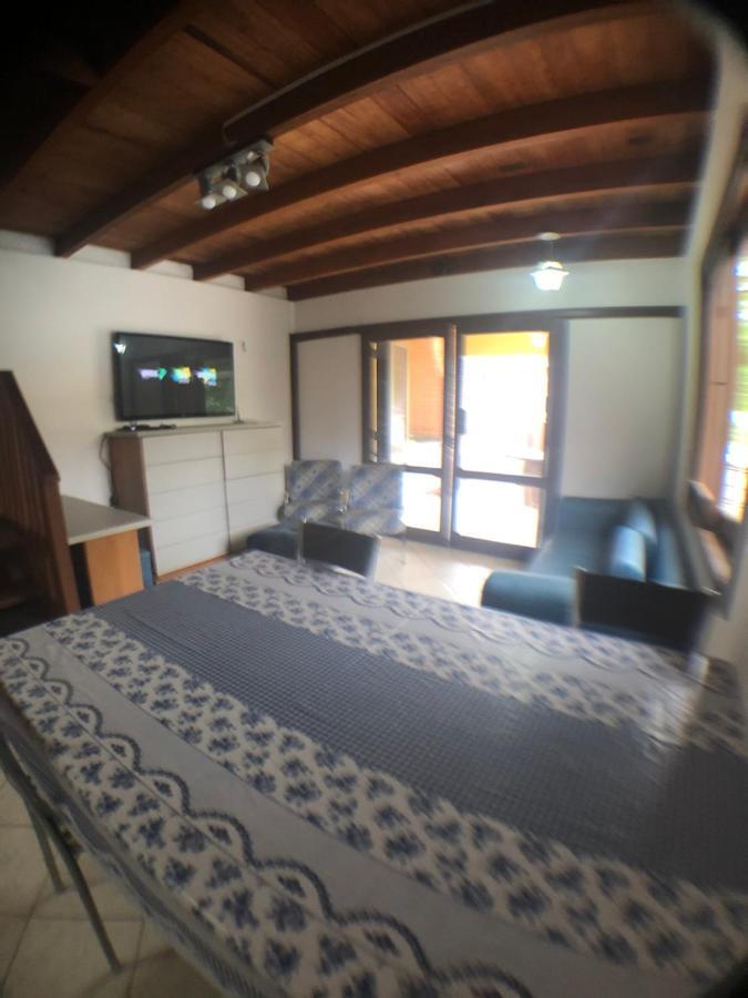 Linda Casa Com Piscina Em Bombinhas, Espaco Inteiro Zewnętrze zdjęcie
