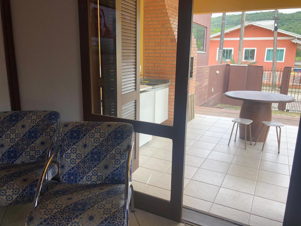 Linda Casa Com Piscina Em Bombinhas, Espaco Inteiro Zewnętrze zdjęcie